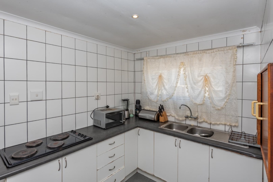 2 Bedroom Property for Sale in South End Eastern Cape